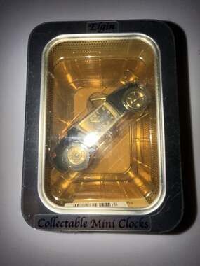 Elgin Collectable Mini Clocks Antique Car Convertible Vehicle Desk Clock in Tin